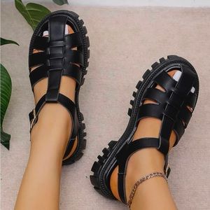 Bucket detail wedge sandals